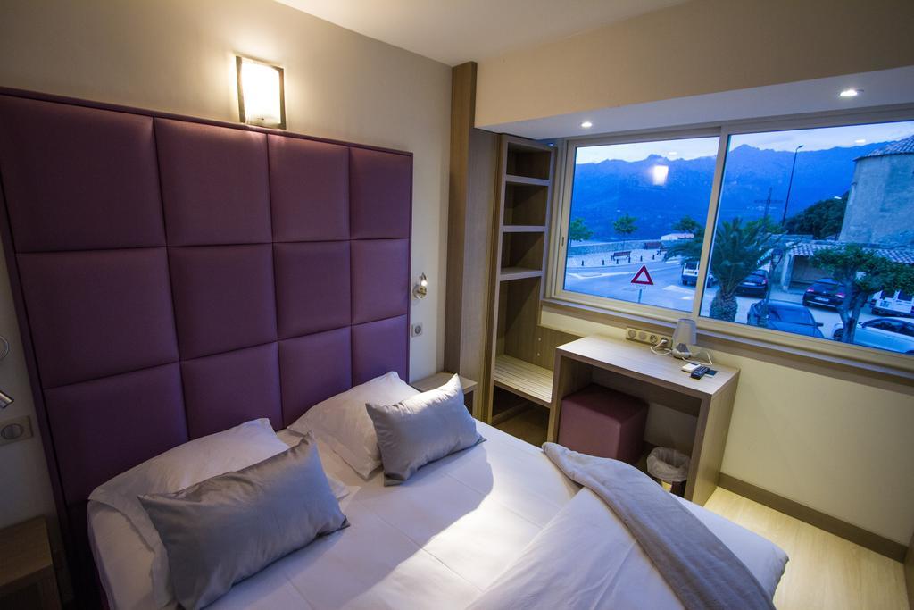 La Hotel Santa-Reparata-di-Balagna